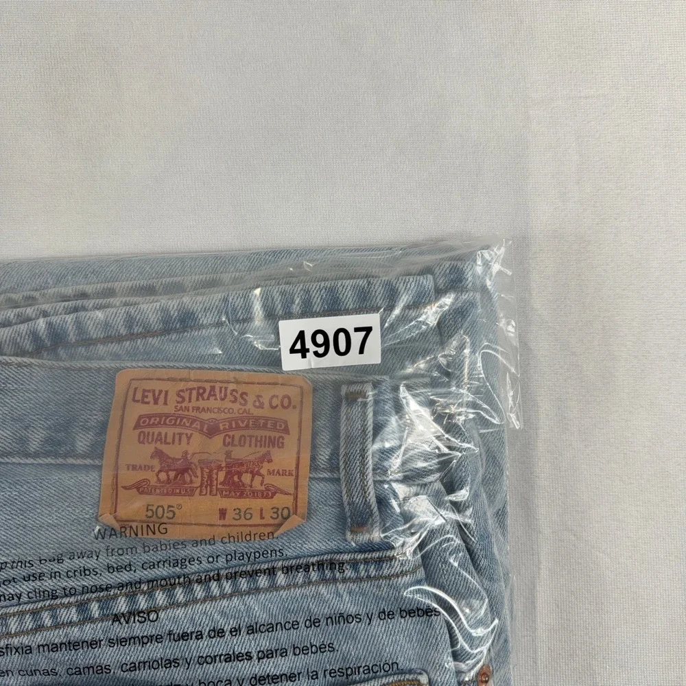 Levi's 505 Regular Fit Jeans Light Wash Denim Straight Leg Mens 36x30